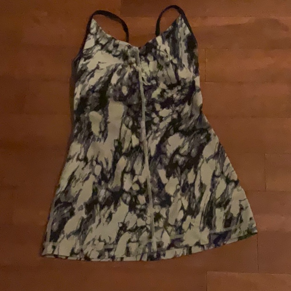 Lululemon marble tank top